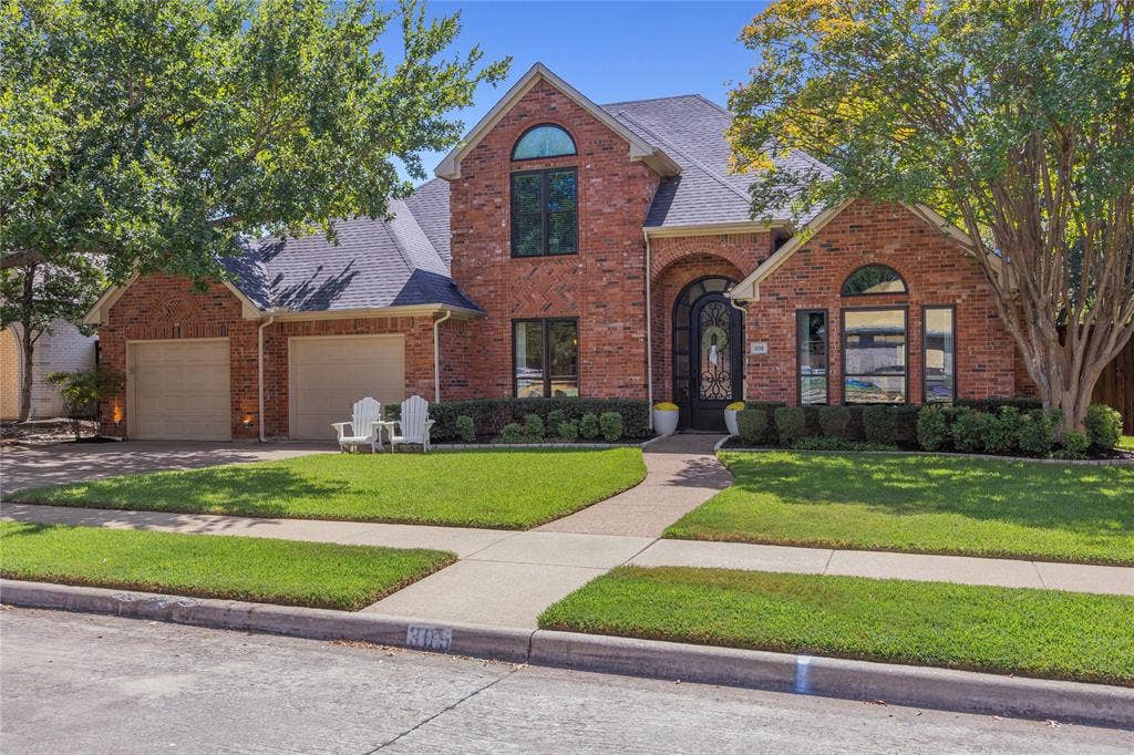 305 Brock Street, Coppell, TX 75019 305 Brock Street, Coppell, TX 75019