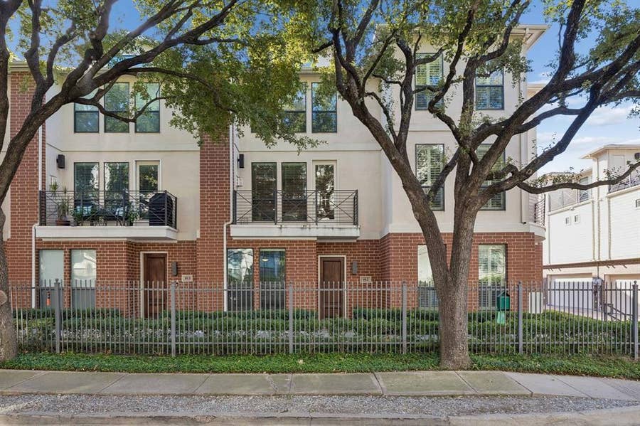 Property photo for 2606 Shelby Avenue, #102, Dallas, TX