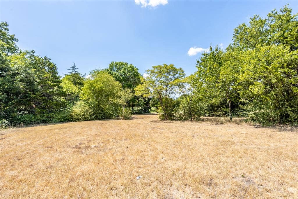 2300 W MAIN Street, Lancaster, TX 75146 More views fo acreage.