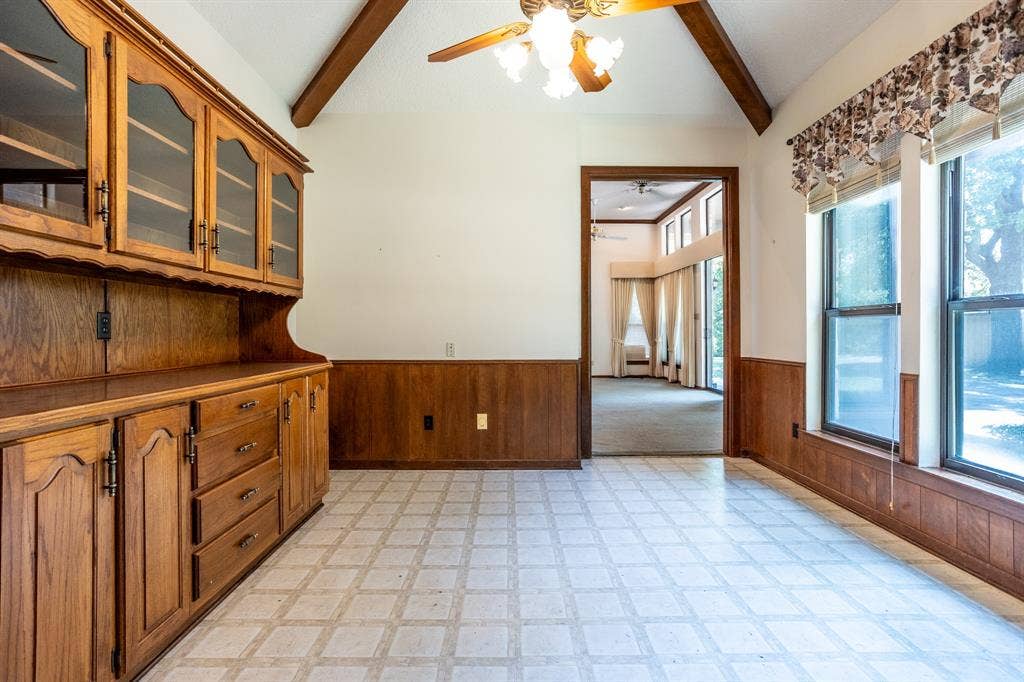 2300 W MAIN Street, Lancaster, TX 75146 Breakfast room with bult in hutch has view toward back yard