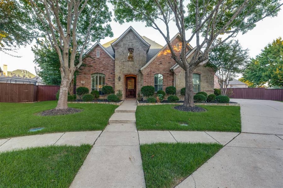 Property photo for 7501 Thistledown Drive, McKinney, TX