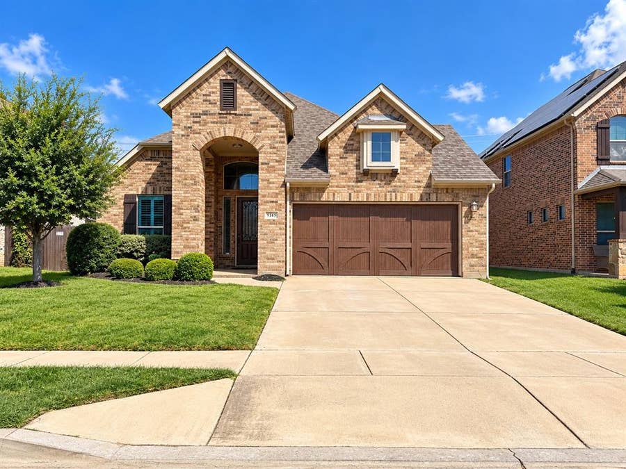 Property photo for 9345 Shoveler Trail, Fort Worth, TX