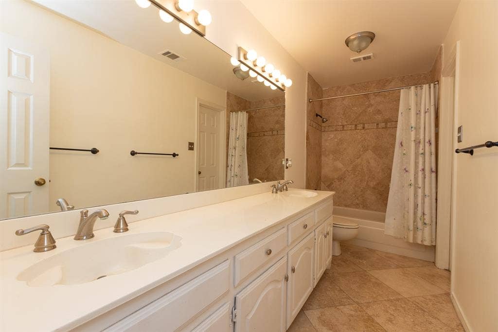 4669 Portrait Lane, Plano, TX 75024 4669 Portrait Lane, Plano, TX 75024