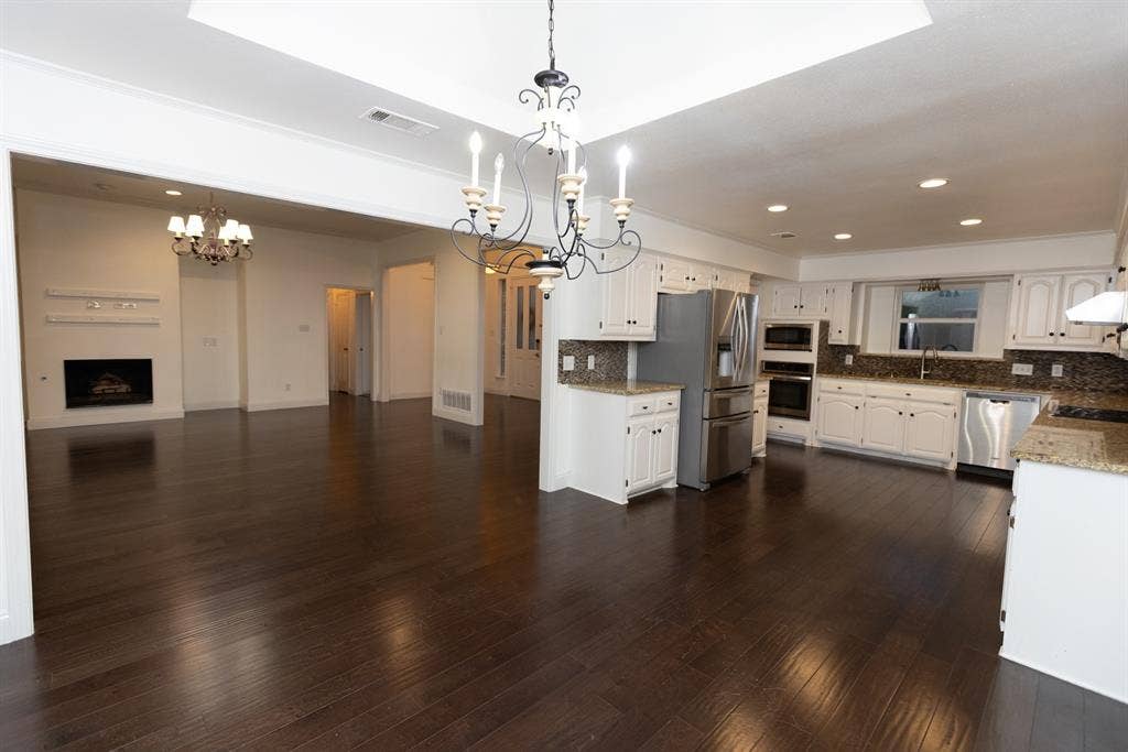 4669 Portrait Lane, Plano, TX 75024 4669 Portrait Lane, Plano, TX 75024