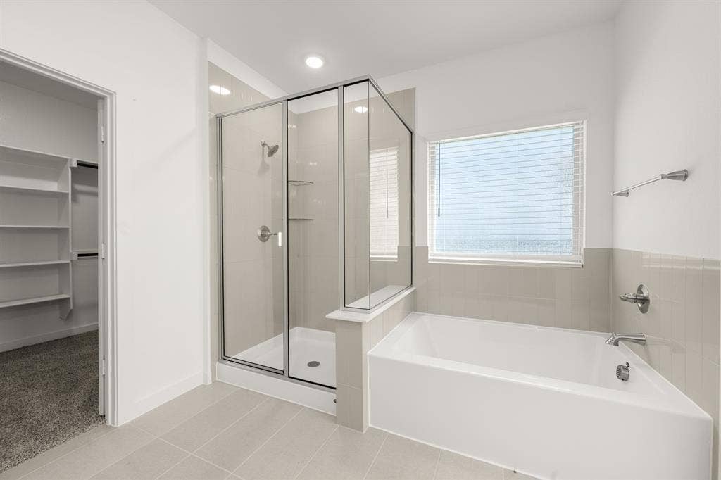 8909 Haste Lane, Aubrey, TX 76227 24_6937 Freight Train- Primary Suite-5