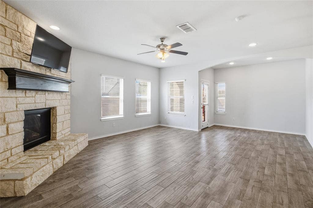 1925 Shiloh Mews, Celina, TX 75009