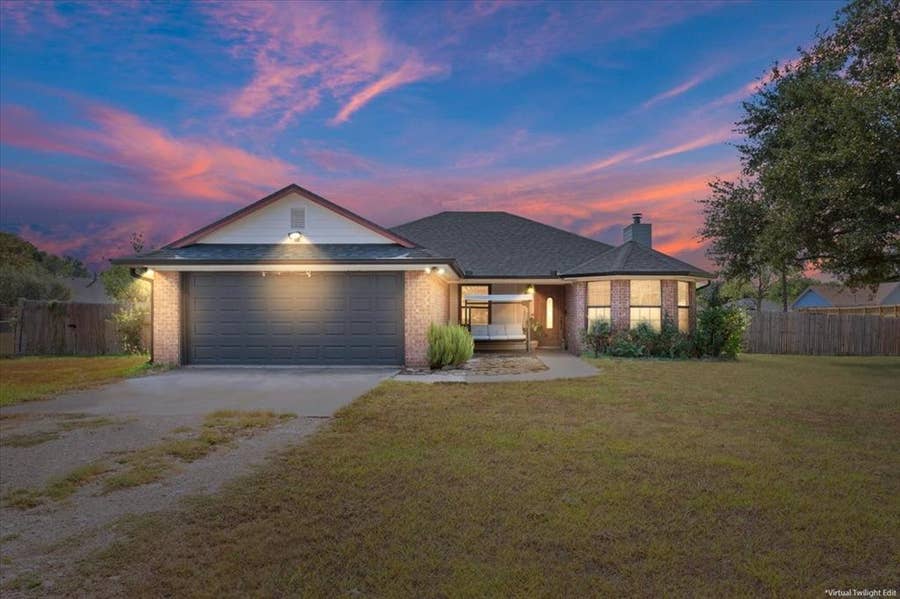 Property photo for 591 J L Brazzil Loop, Waco, TX