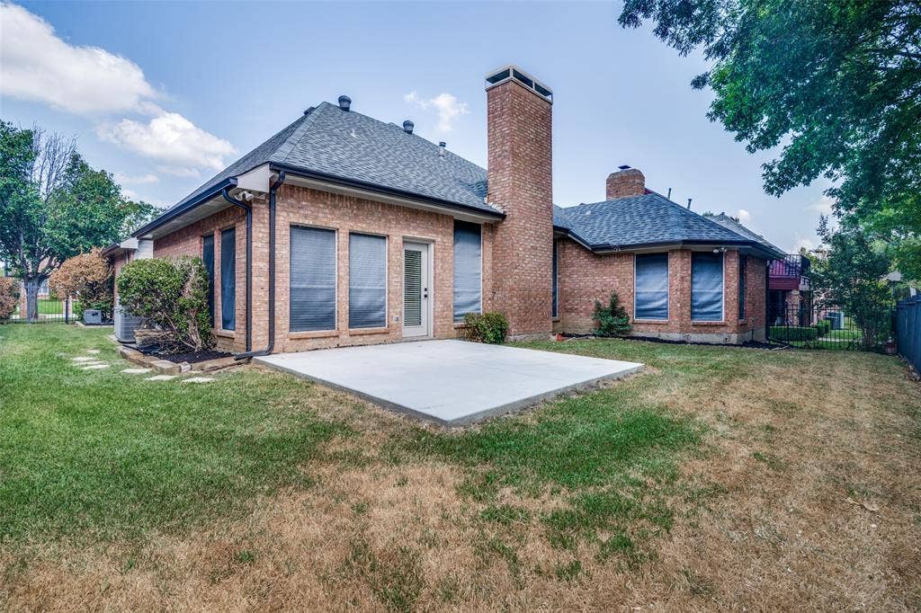 2907 Bluffview Drive, Garland, TX 75043 2907 Bluffview Drive, Garland, TX 75043