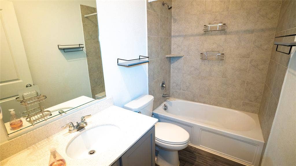 7109 Dandelion Road, McKinney, TX 75071 7109 Dandelion Road, McKinney, TX 75071