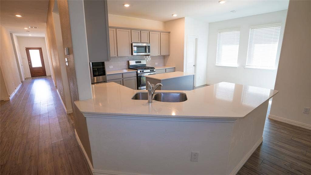 7109 Dandelion Road, McKinney, TX 75071 7109 Dandelion Road, McKinney, TX 75071