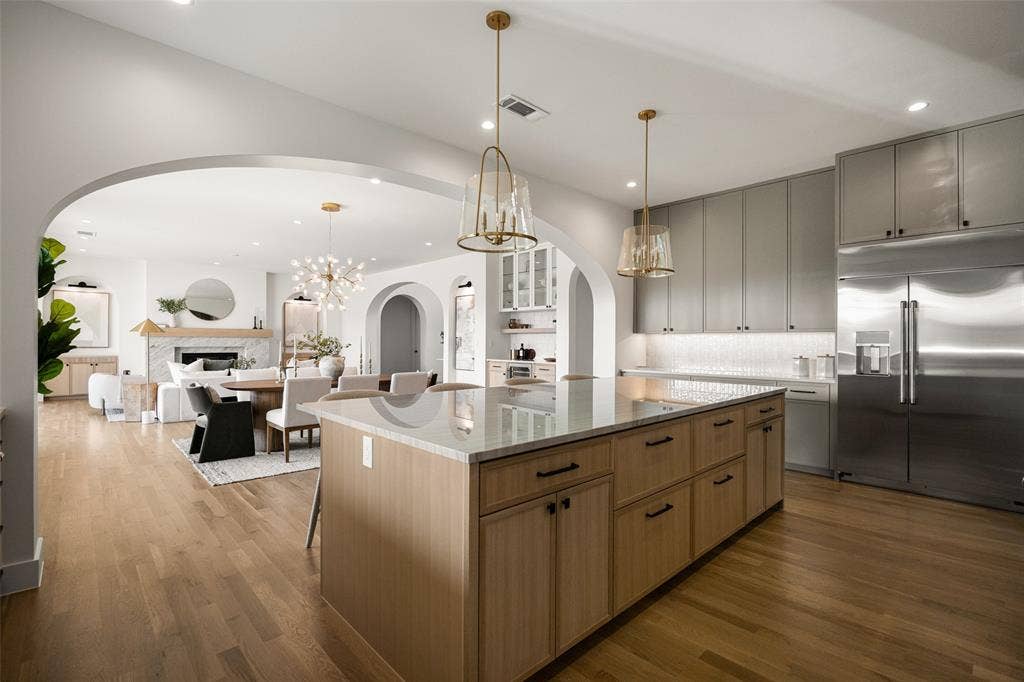 7387 Blairview Drive, Dallas, TX 75230 7387 Blairview Drive, Dallas, TX 75230