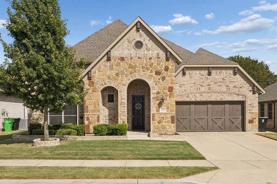Property photo for 1713 Angus Drive, Little Elm, TX