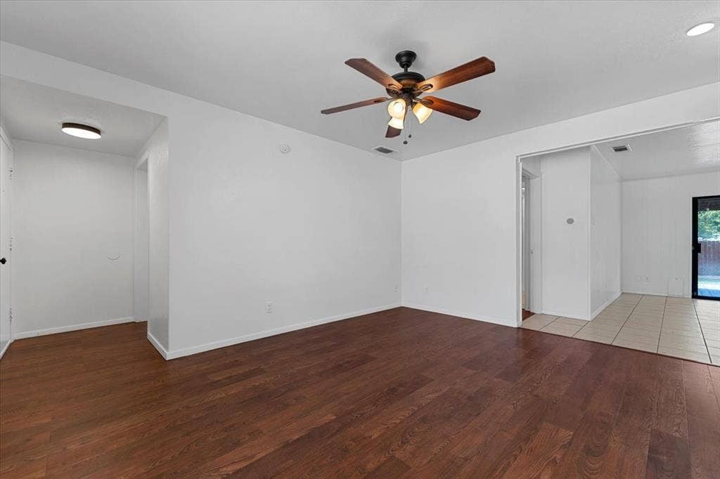817 Warren Way, Richardson, TX 75080