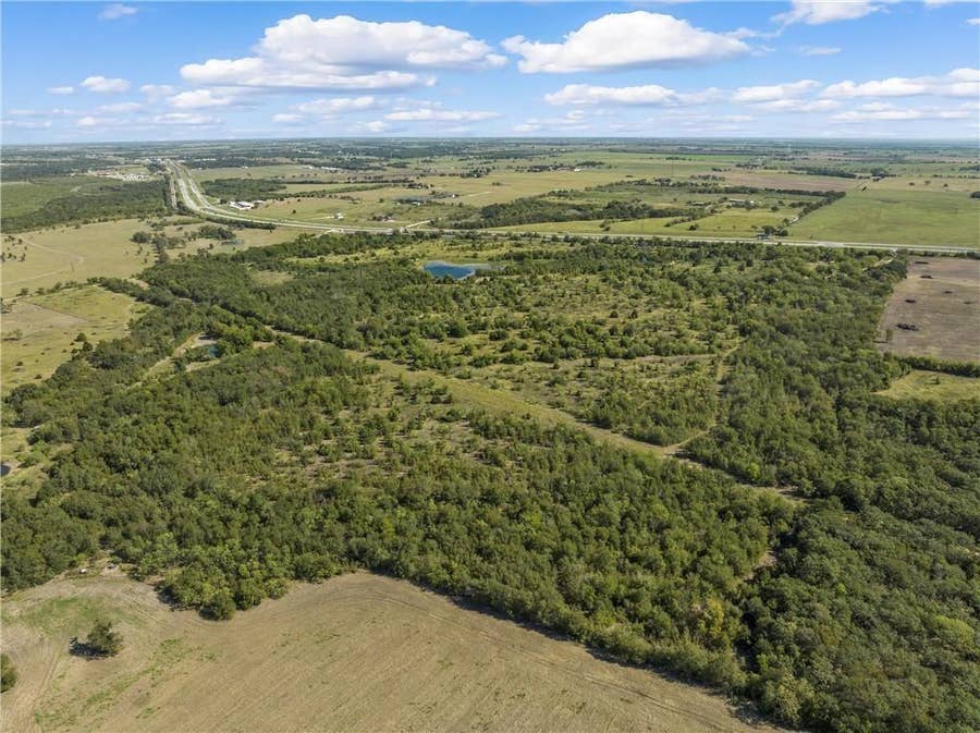 Property photo for 4961 HWY 6, Riesel, TX