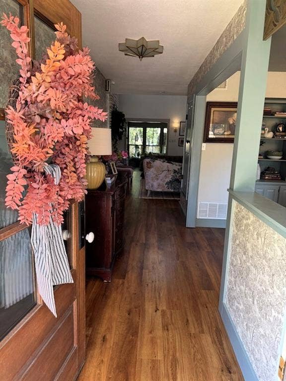 105 Mariah Drive, Weatherford, TX 76087 105 Mariah Drive, Weatherford, TX 76087