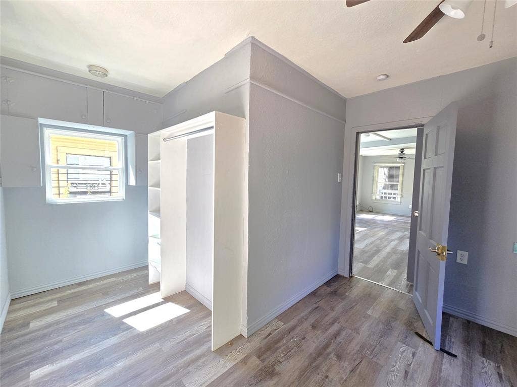 1209 Hutchins Avenue, Dallas, TX 75203 1209 Hutchins Avenue, Dallas, TX 75203