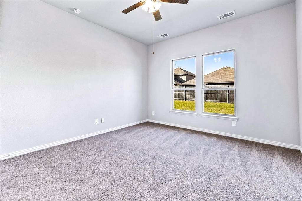 3917 Madison Lane, Denton, TX 76208 3917 Madison Lane, Denton, TX 76208