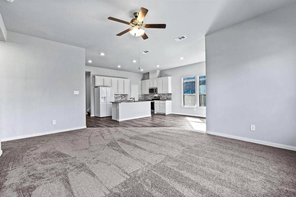 3917 Madison Lane, Denton, TX 76208 3917 Madison Lane, Denton, TX 76208