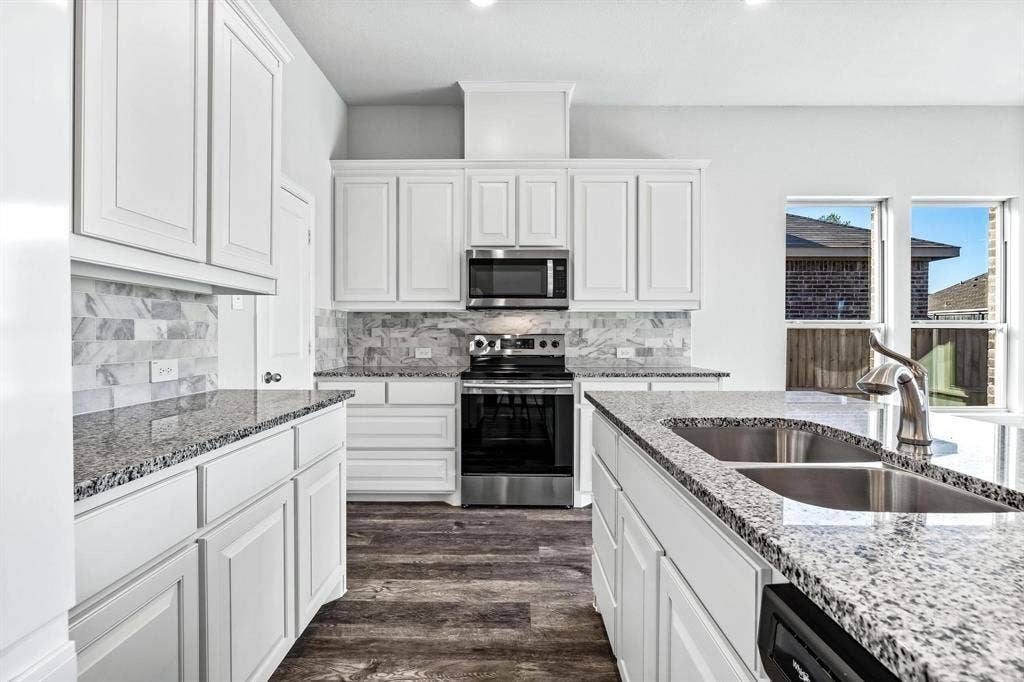 3917 Madison Lane, Denton, TX 76208 3917 Madison Lane, Denton, TX 76208
