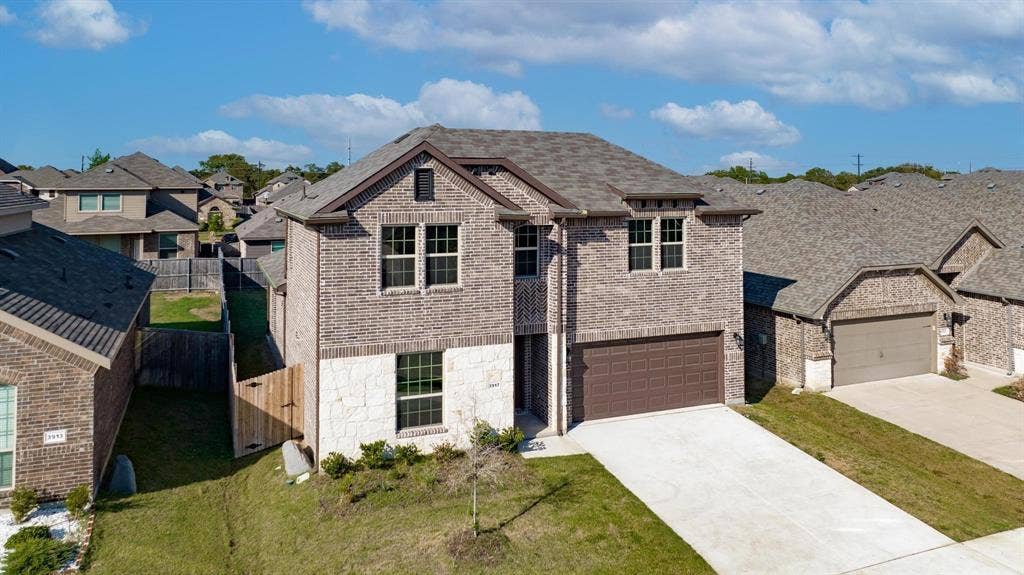 3917 Madison Lane, Denton, TX 76208 3917 Madison Lane, Denton, TX 76208