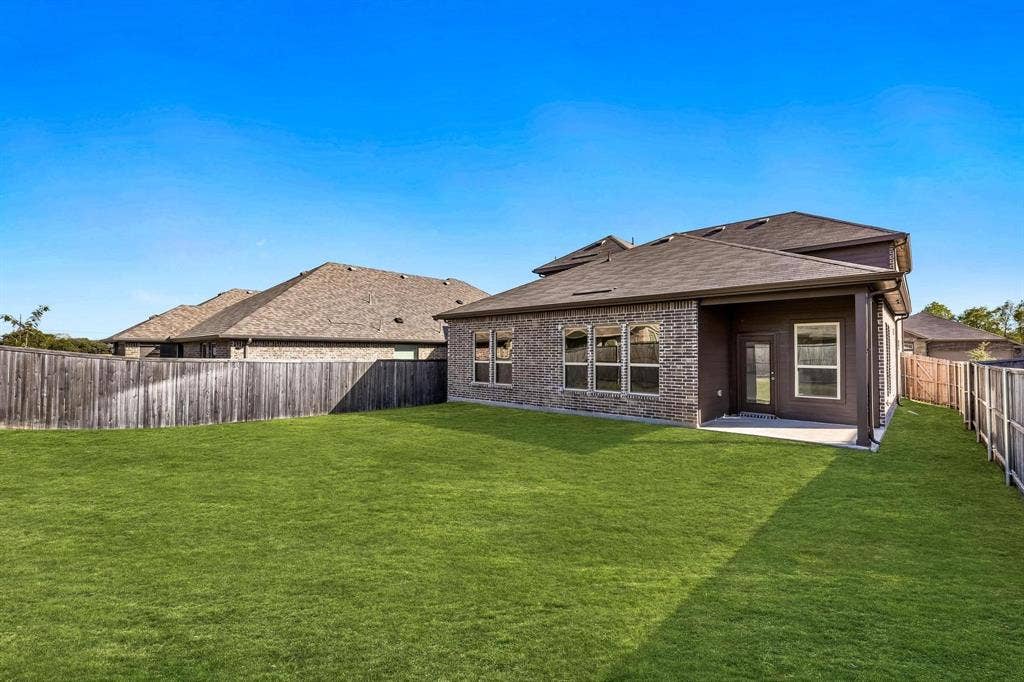 3917 Madison Lane, Denton, TX 76208 3917 Madison Lane, Denton, TX 76208