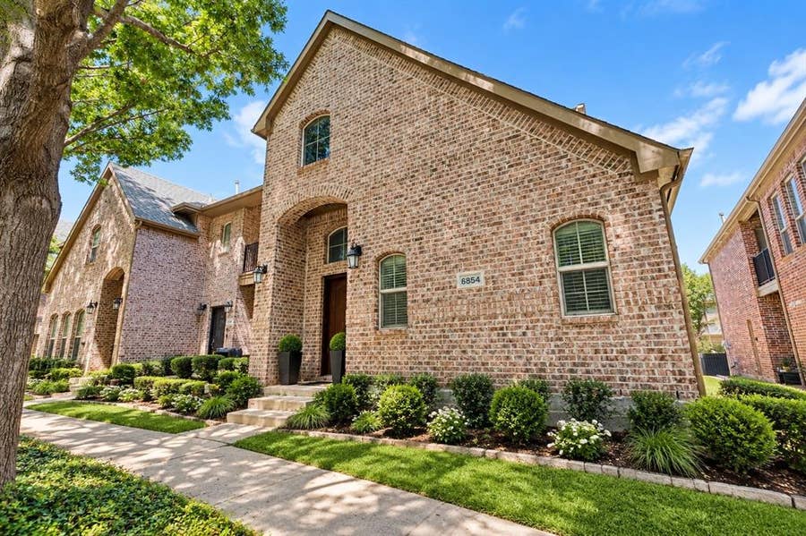 Property photo for 6854 Cortona Lane, Frisco, TX