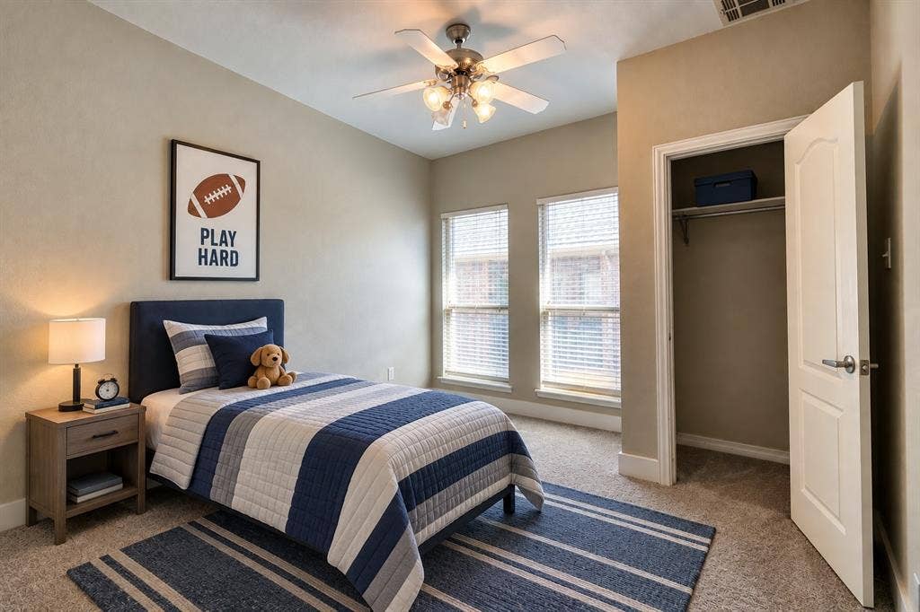 6854 Cortona Lane, Frisco, TX 75034 Neutral wall finishes, recessed windows, built-in closet, and ceiling fan