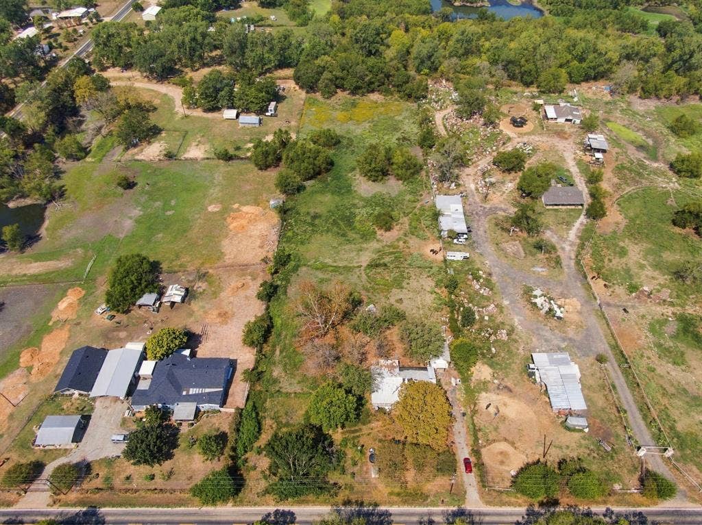 1510 Davis Road, Seagoville, TX 75159 1510 Davis Road, Seagoville, TX 75159