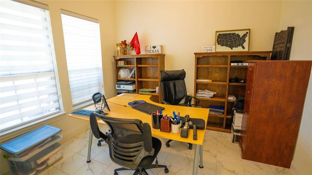 2414 Thavie Street, Celina, TX 75009 2414 Thavie Street, Celina, TX 75009