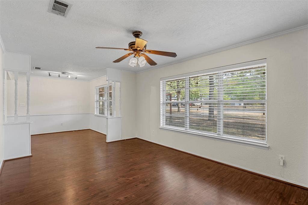 4500 Idylwood Lane, Waco, TX 76705 4500 Idylwood Lane, Waco, TX 76705
