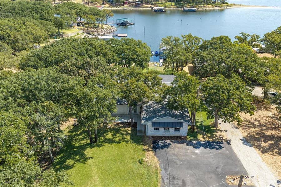Property photo for 1599 Country Club Road, Bowie, TX