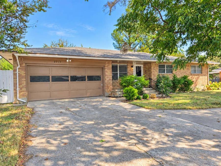 Property photo for 2711 Morton Street, Denison, TX