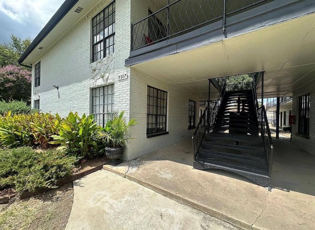 5317 Junius Street, #214, Dallas, TX 75214 5317 Junius Street, #214, Dallas, TX 75214