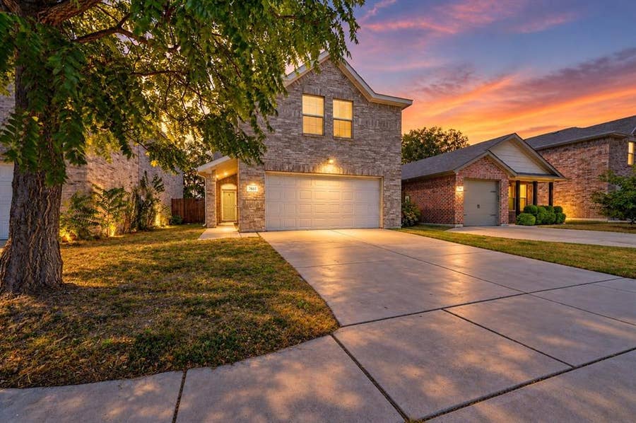 Property photo for 765 River Hill Lane, Fort Worth, TX