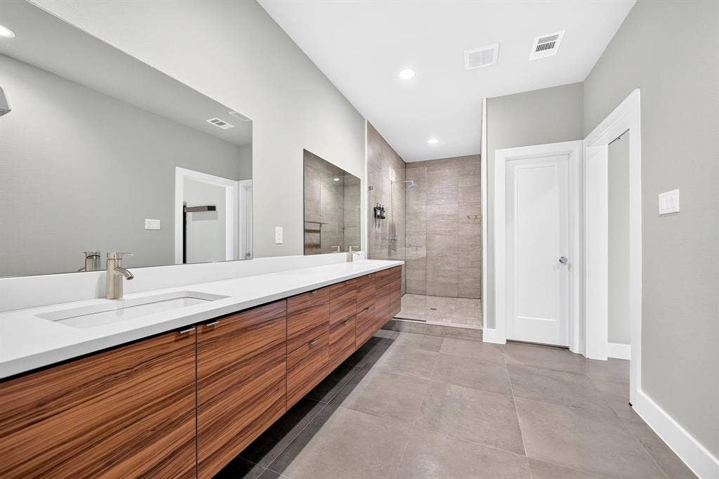 4234 Merrell Road, Dallas, TX 75229
