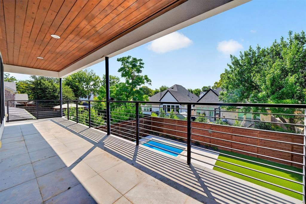 4234 Merrell Road, Dallas, TX 75229
