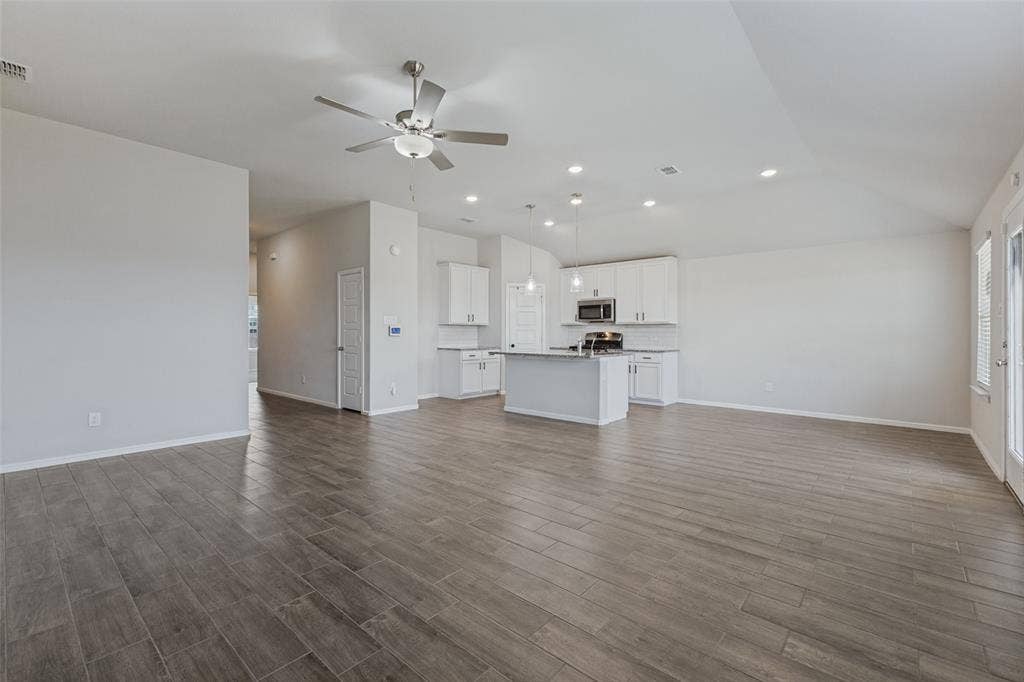 5400 Agalinis Avenue, Royse City, TX 75189 5400 Agalinis Avenue, Royse City, TX 75189