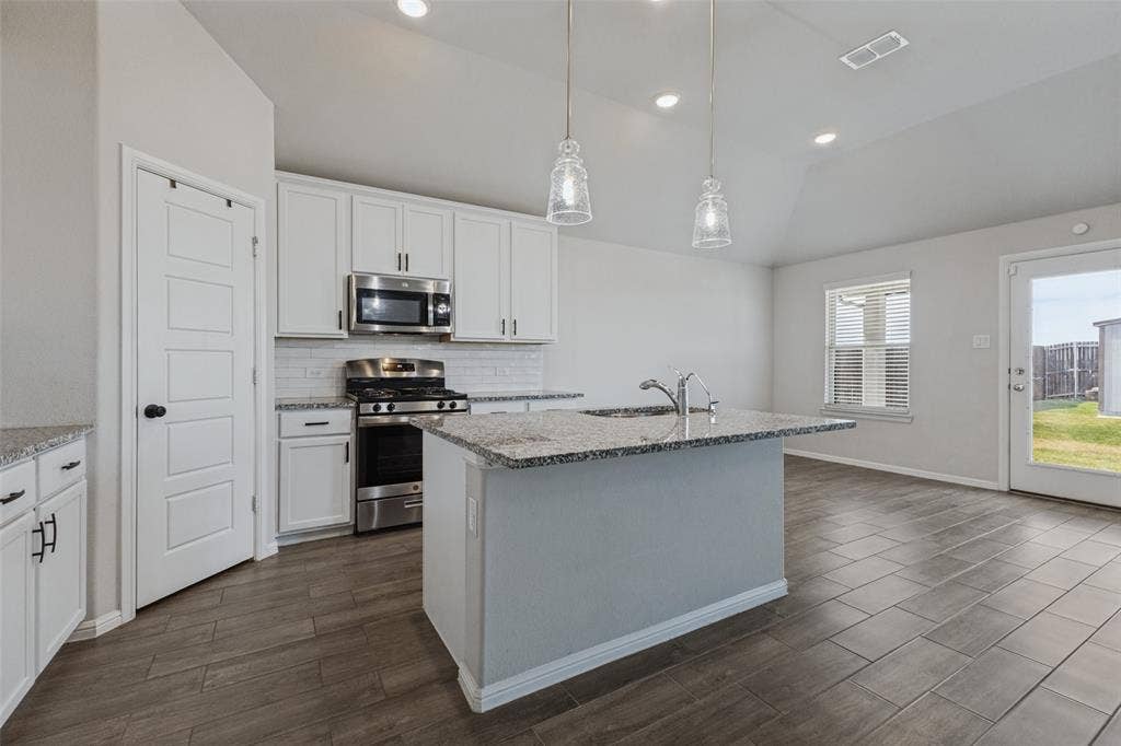 5400 Agalinis Avenue, Royse City, TX 75189 5400 Agalinis Avenue, Royse City, TX 75189