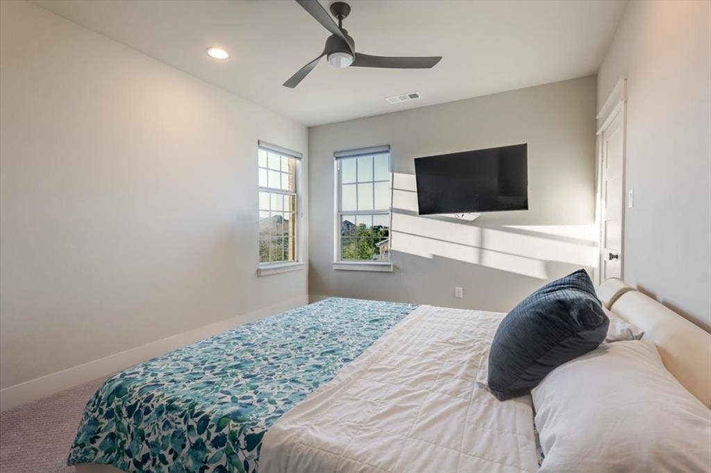 4102 Parkview Boulevard, Celina, TX 75009 Recessed lighting, ceiling fan, twin paned windows, wall-mounted television, and neutral wall tones