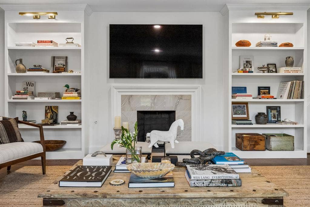 6839 Gaston Avenue, Dallas, TX 75214 6839 Gaston Avenue, Dallas, TX 75214