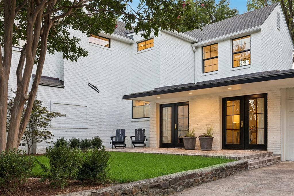 6839 Gaston Avenue, Dallas, TX 75214 6839 Gaston Avenue, Dallas, TX 75214