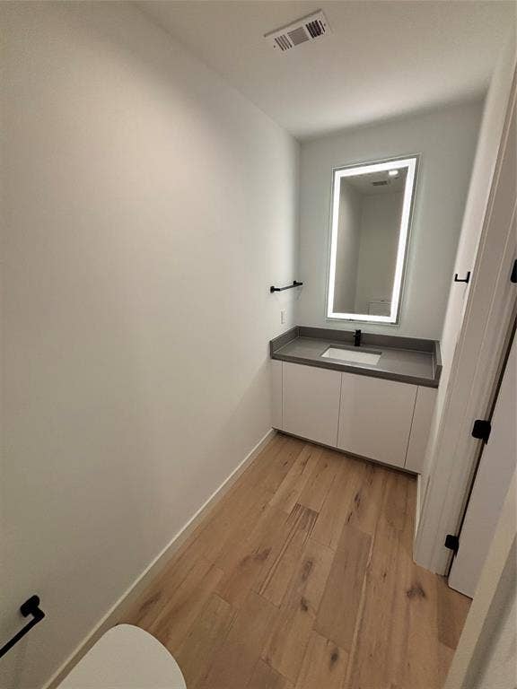 1801 N Pearl Street, #3909, Dallas, TX 75201 1801 N Pearl Street, #3909, Dallas, TX 75201