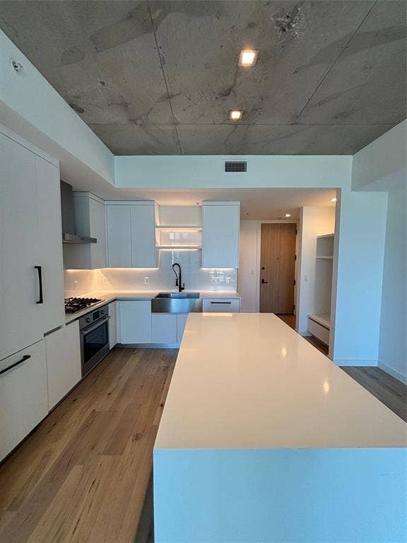 1801 N Pearl Street, #3909, Dallas, TX 75201 1801 N Pearl Street, #3909, Dallas, TX 75201
