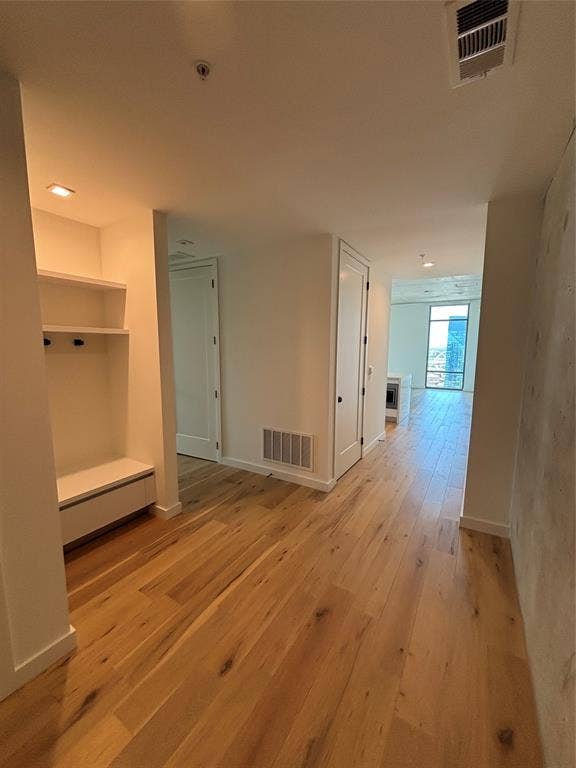 1801 N Pearl Street, #3909, Dallas, TX 75201 1801 N Pearl Street, #3909, Dallas, TX 75201