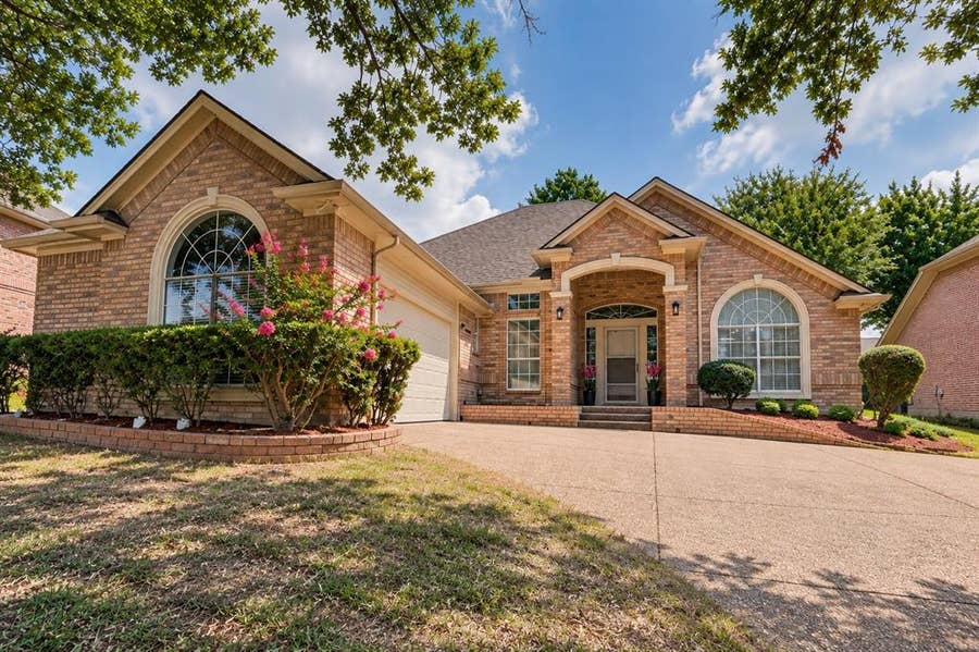 Property photo for 2508 Peach Blossom Court, Bedford, TX