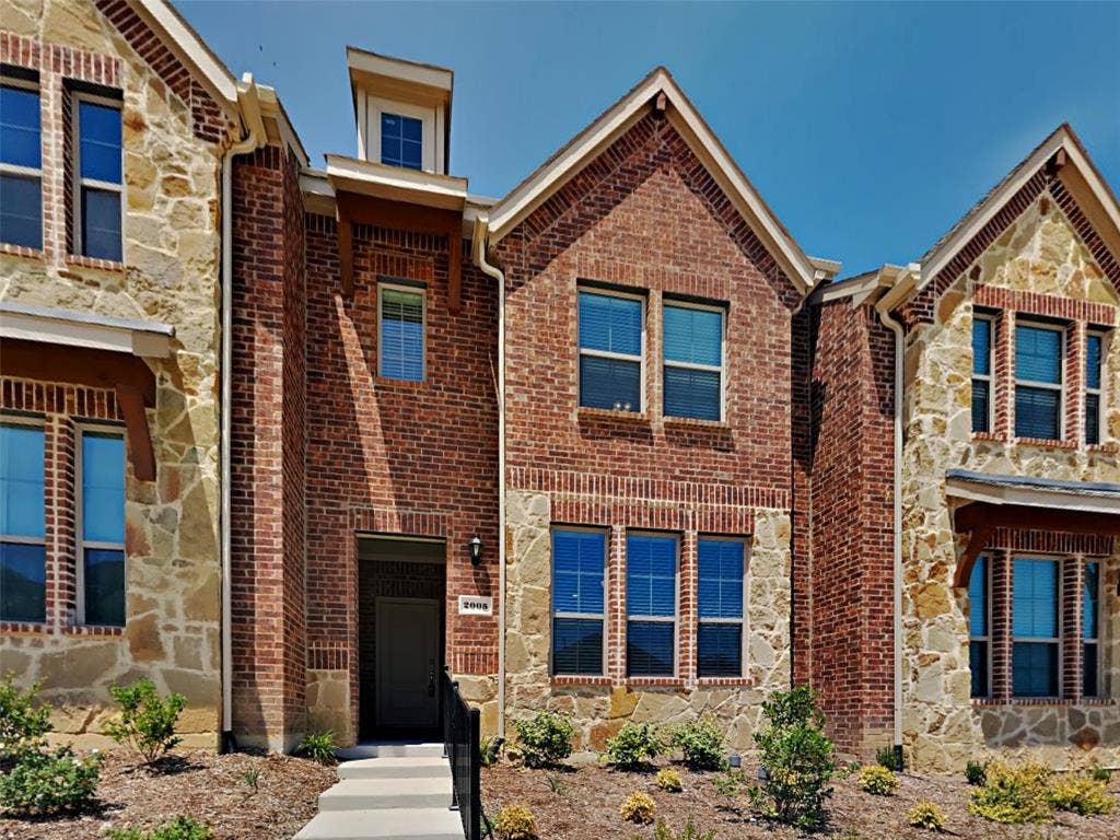 2005 Buffalo Hill Drive, Mesquite, TX 75149 2005 Buffalo Hill Drive, Mesquite, TX 75149