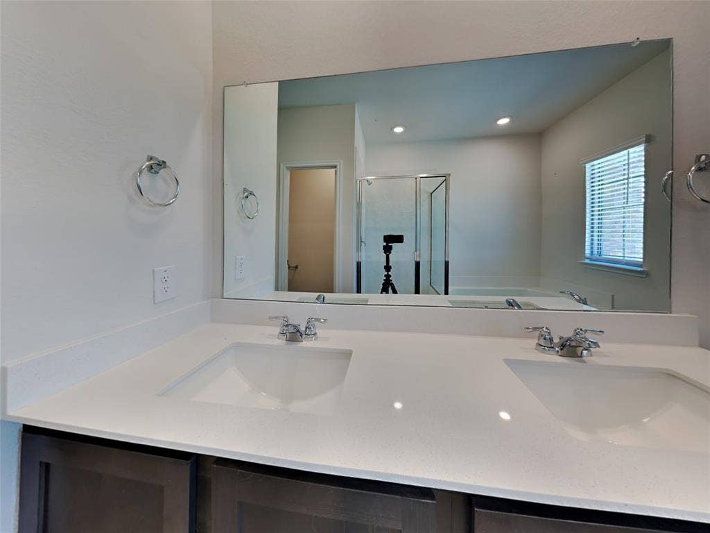 2005 Buffalo Hill Drive, Mesquite, TX 75149 2005 Buffalo Hill Drive, Mesquite, TX 75149