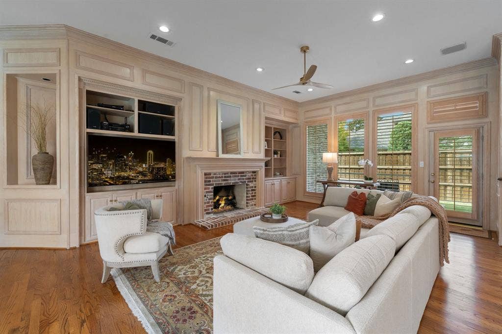 5108 Water Haven Lane, Plano, TX 75093 5108 Water Haven Lane, Plano, TX 75093