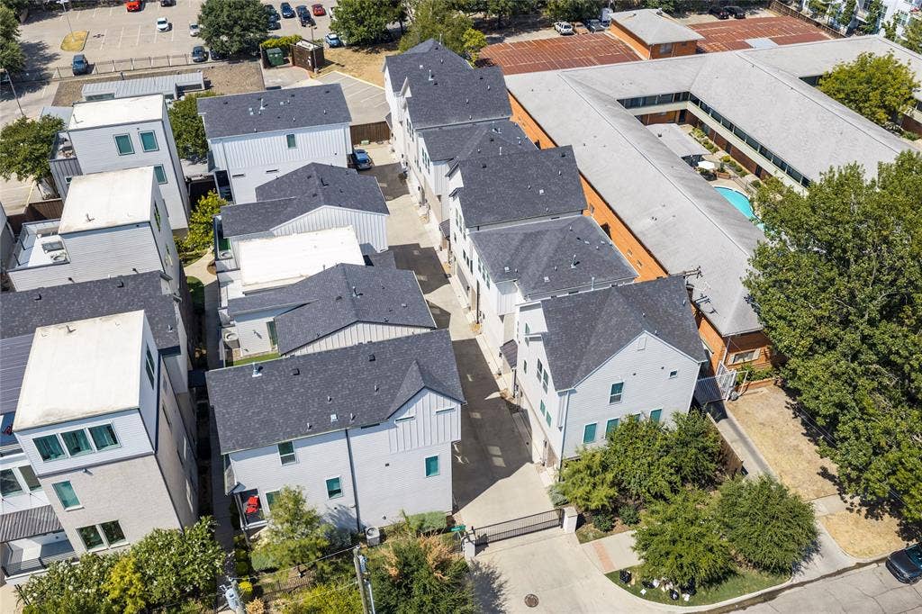 1112 Lavender Ridge, Dallas, TX 75204