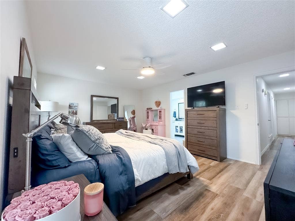 4805 Bonneville Drive, Arlington, TX 76016 4805 Bonneville Drive, Arlington, TX 76016